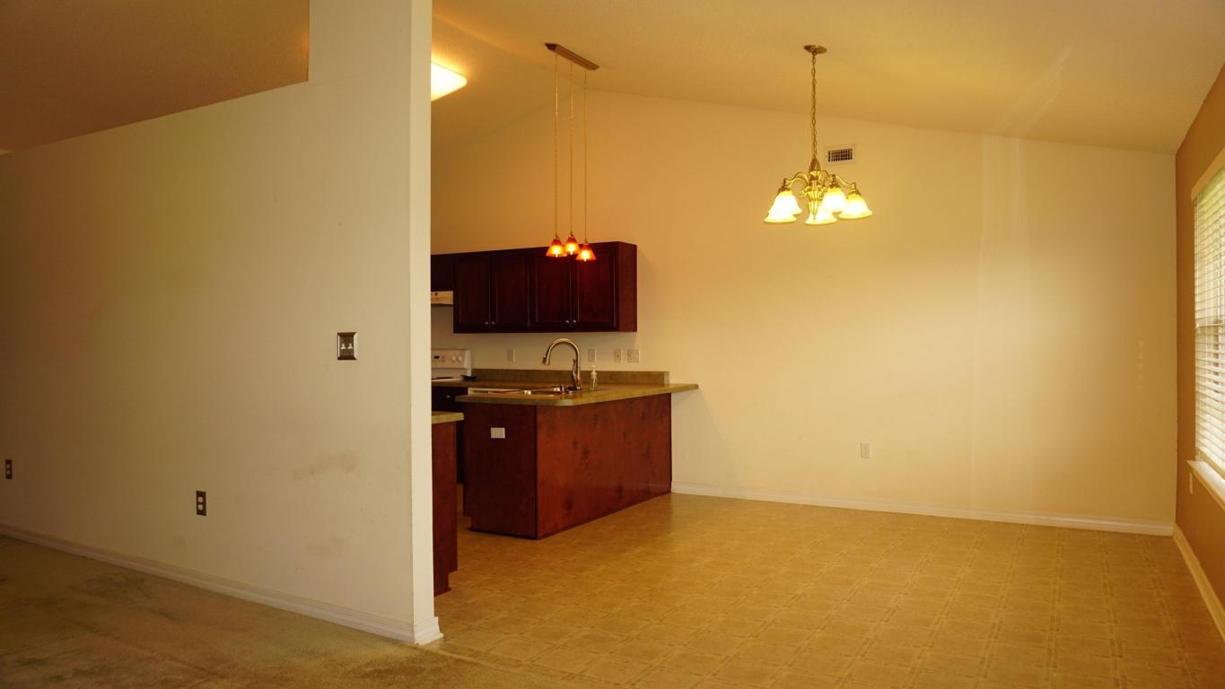 ALICIA PLACE - Residential Lease