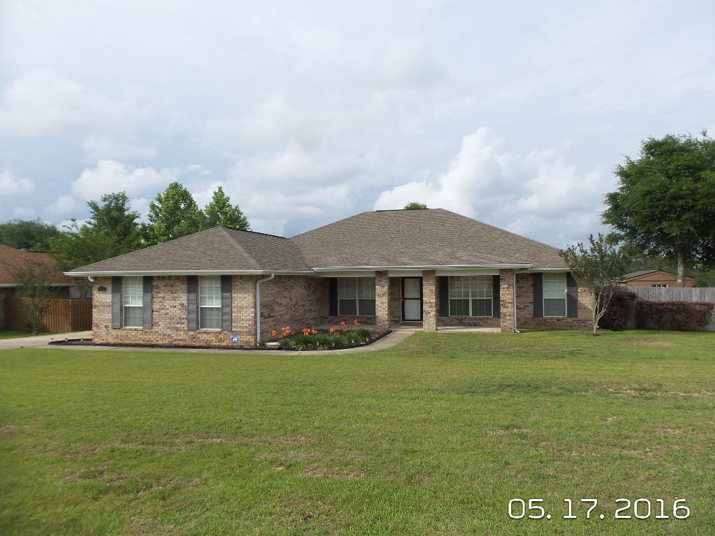 ALICIA PLACE - Residential Lease