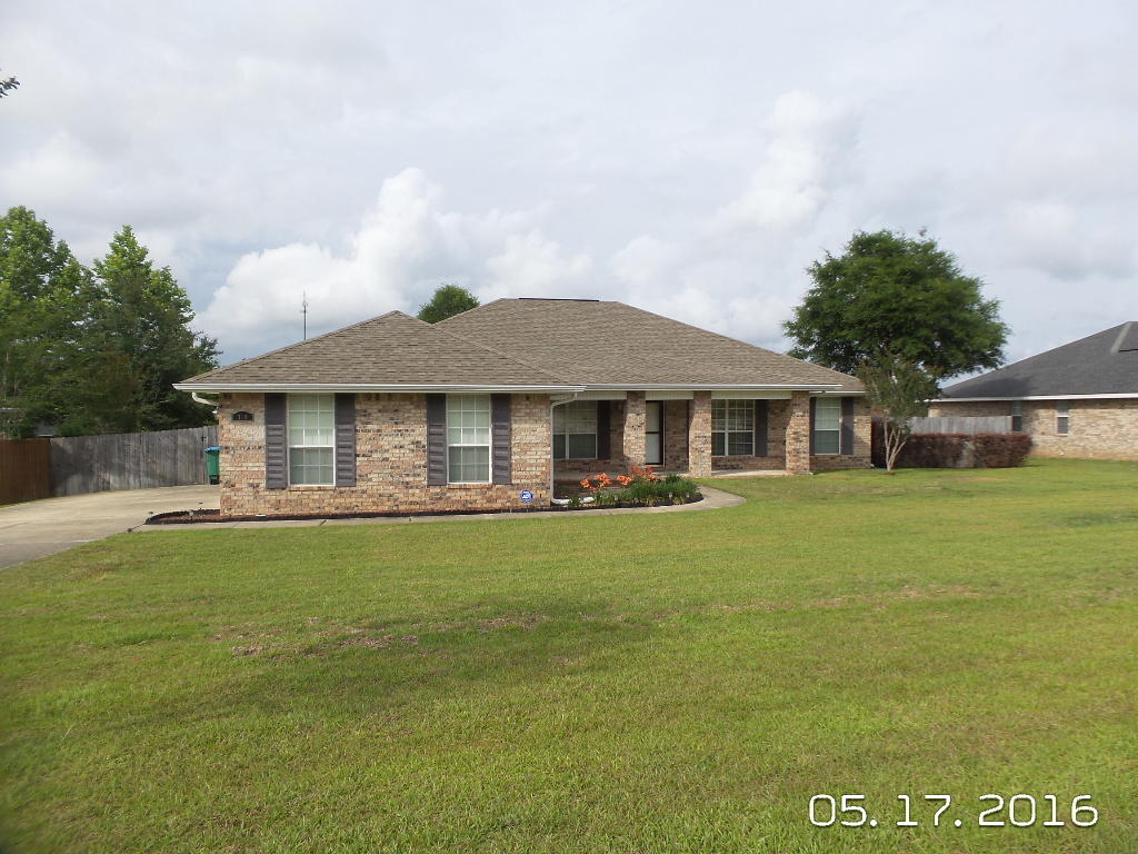 ALICIA PLACE - Residential Lease