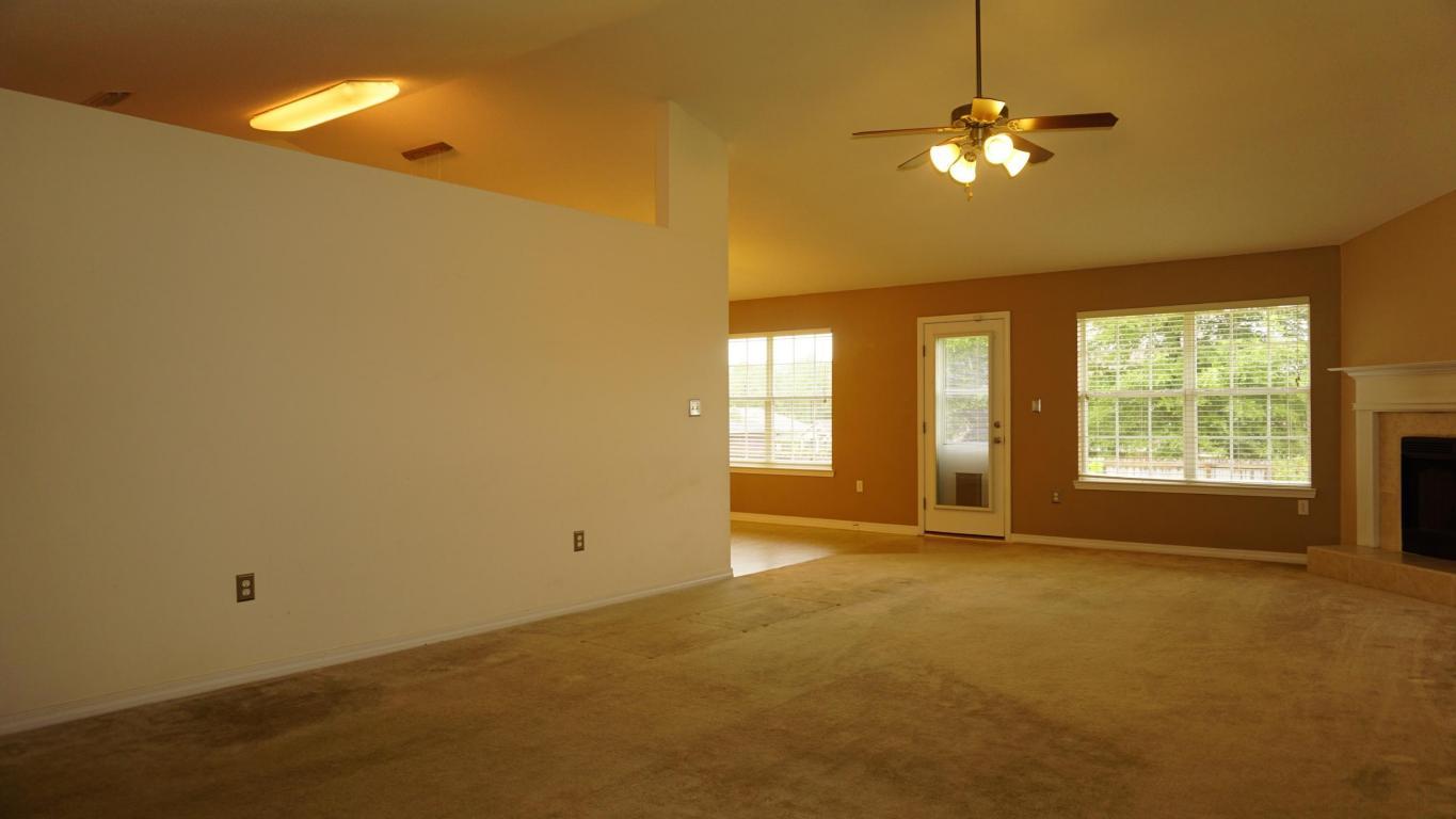 ALICIA PLACE - Residential Lease