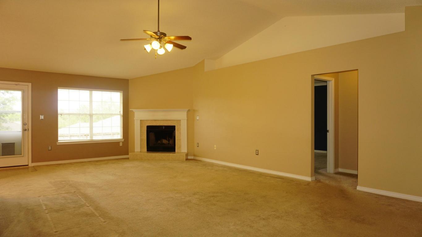 ALICIA PLACE - Residential Lease