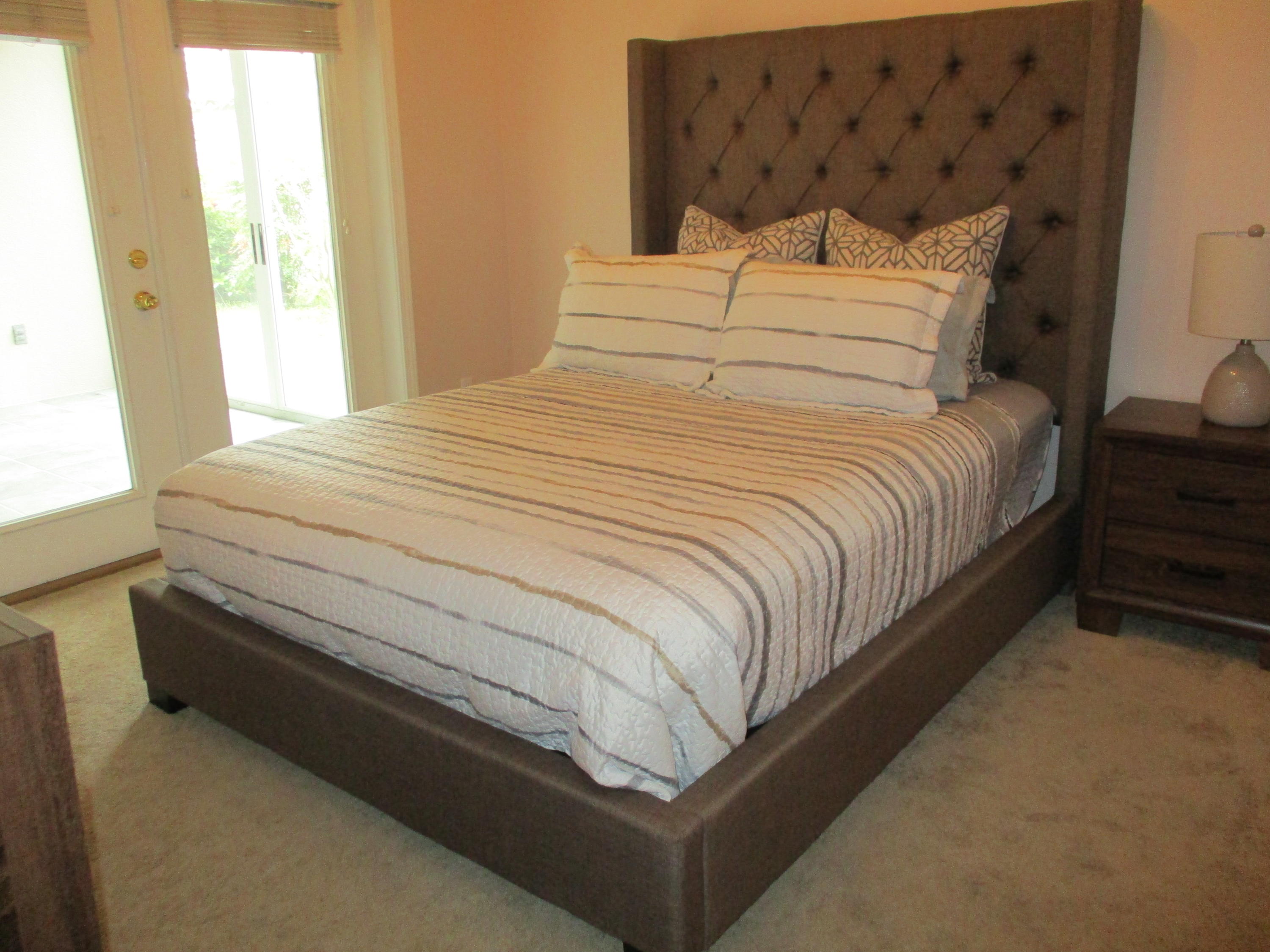 EMERALD LAKES PH 1 - Residential