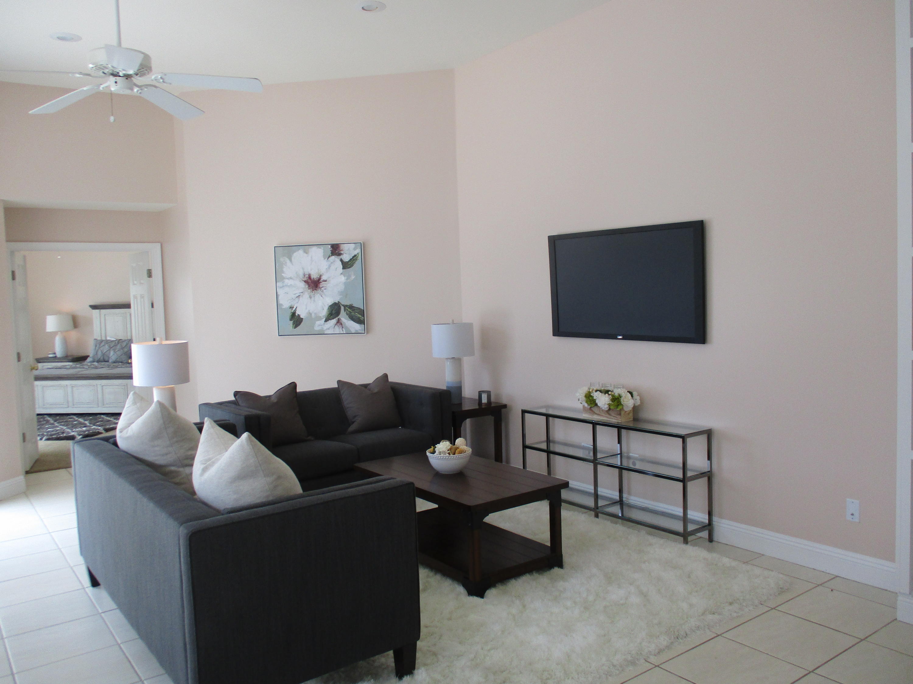 EMERALD LAKES PH 1 - Residential