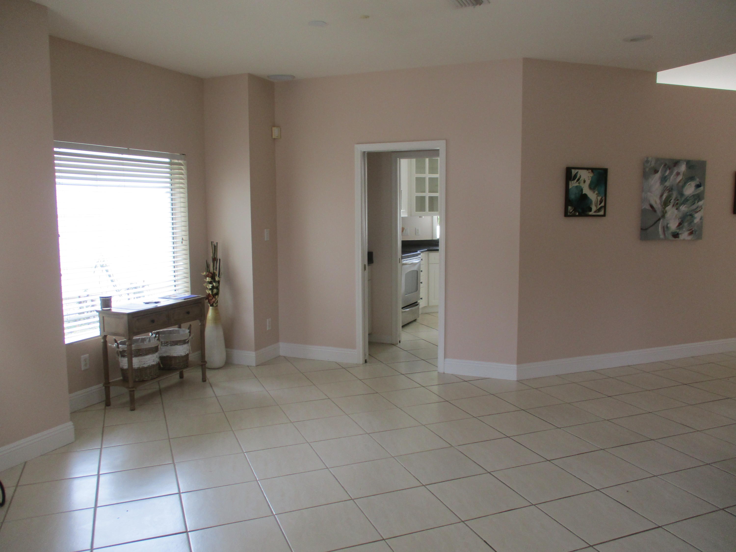 EMERALD LAKES PH 1 - Residential