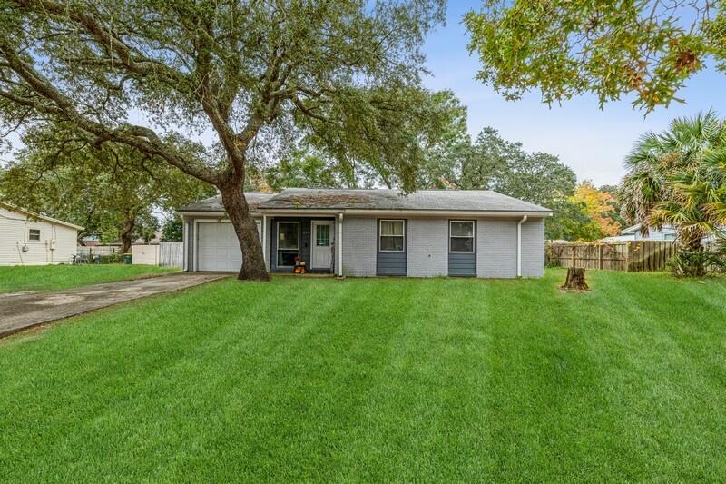 Cozy & Remodeled! This beautiful home is updated and ready for a new owner! As you enter the home you will see Gorgeous Vinyl flooring throughout all living spaces and bedrooms. The kitchen is light and bright with white shaker cabinets and a lighter color countertops.  The main bedroom is spacious with a full attached bathroom. The other two bedrooms are spacious and a great size! . As you step out the backdoor you find an oversized deck that's great for entertaining! Even with the deck it still leaves space for a large usable area for whatever you may need. Not to mention the yard is fully fenced! Come see what this home has to offer. 
Newer paint, fully fenced, newer flooring, newer interior doors, & more.
