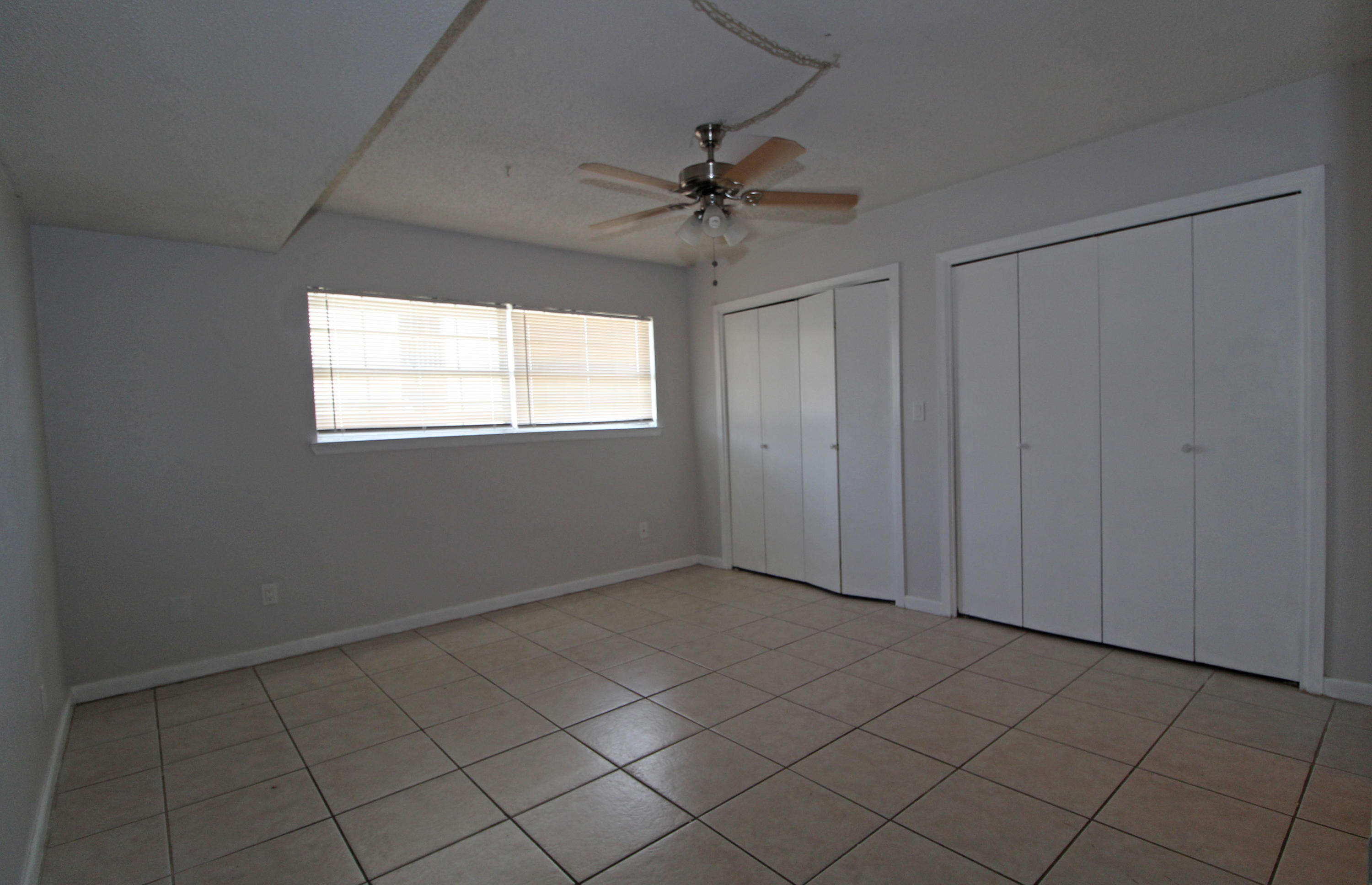 ISLANDWOOD CONDO - Residential Lease