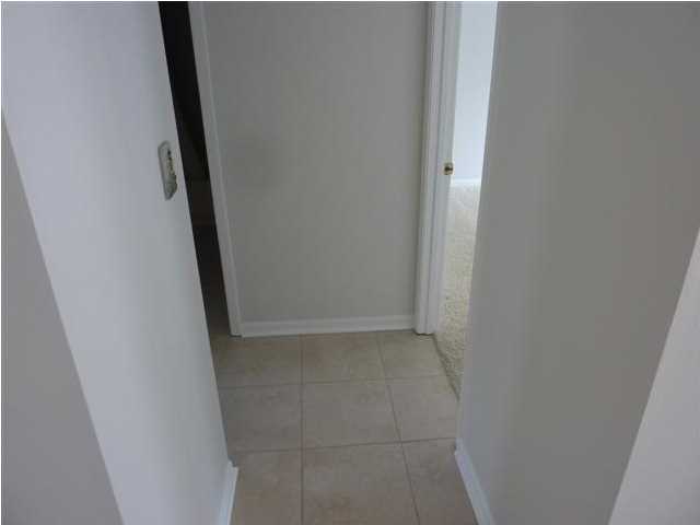 MARY ESTHER MANOR - Residential Lease