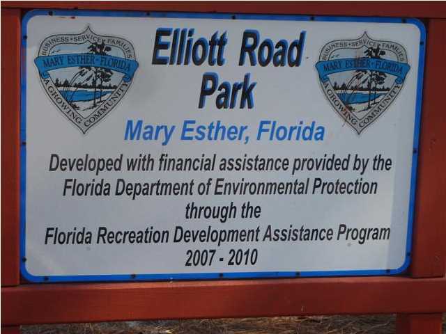MARY ESTHER MANOR - Residential Lease