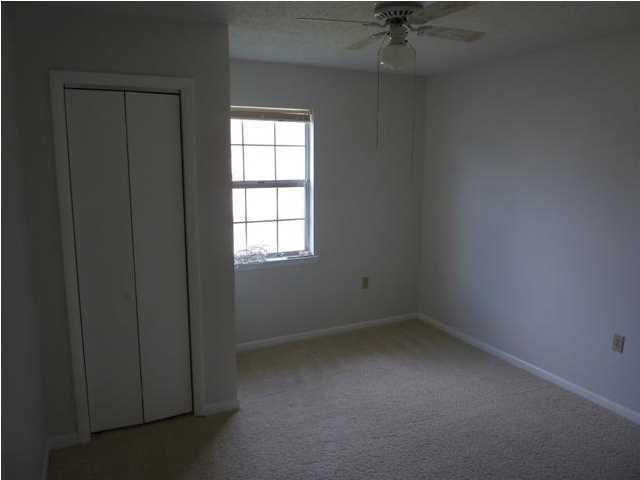 MARY ESTHER MANOR - Residential Lease