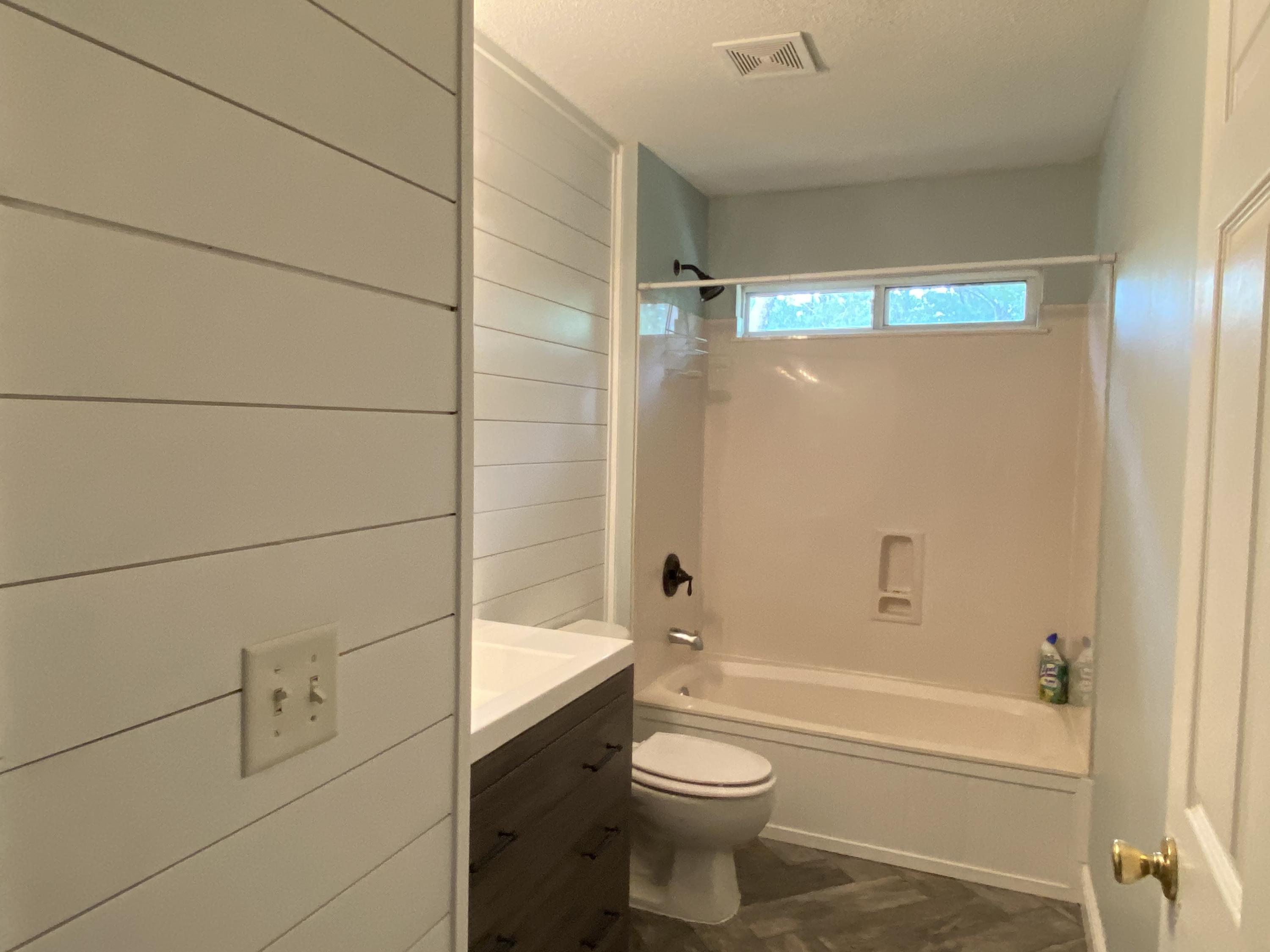 HOLLEY BY THE SEA - Residential Lease