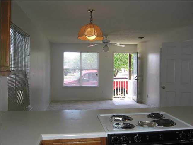 FLOROSA DEL MAR - Residential Lease