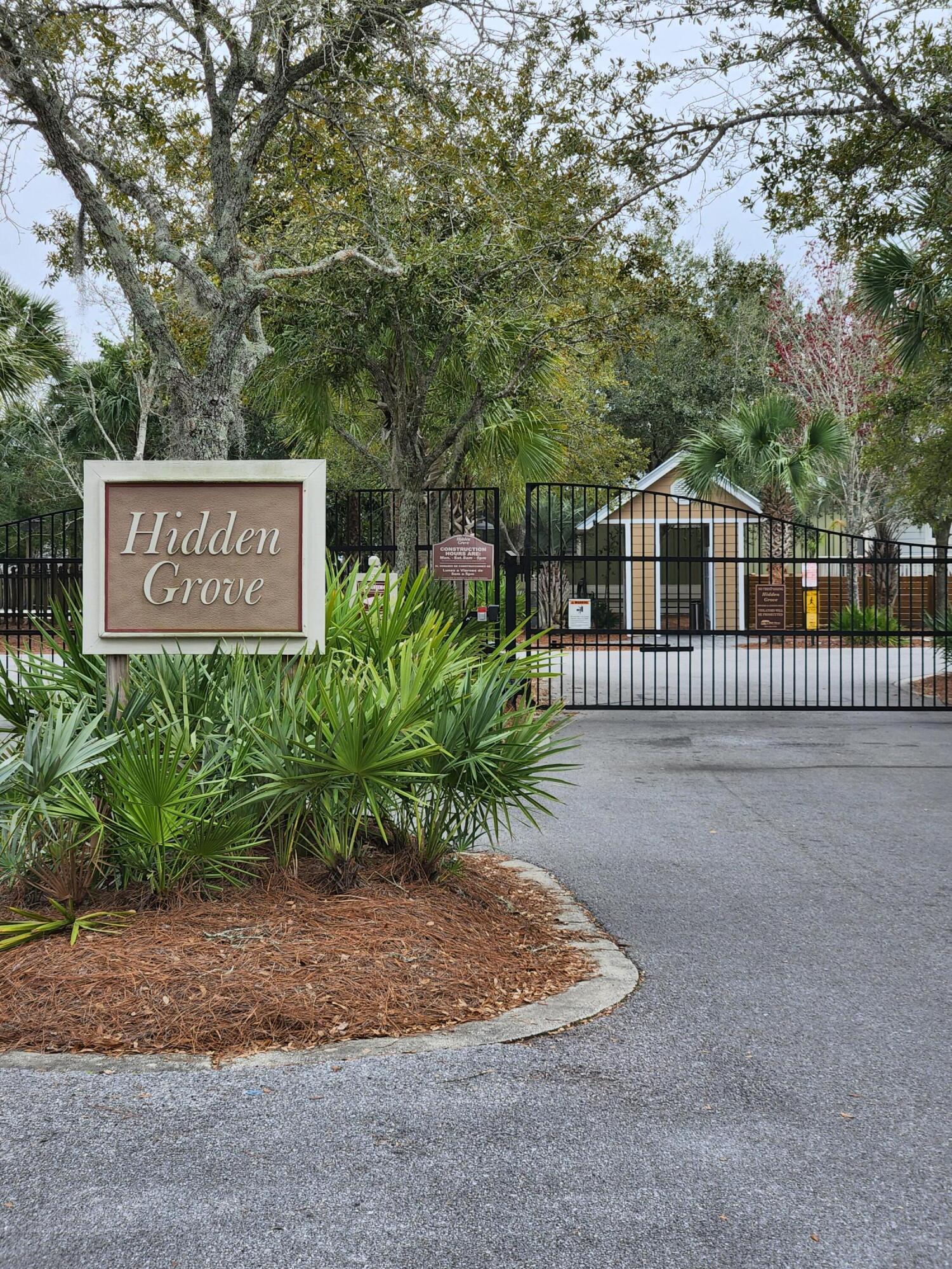 HIDDEN GROVE - Land