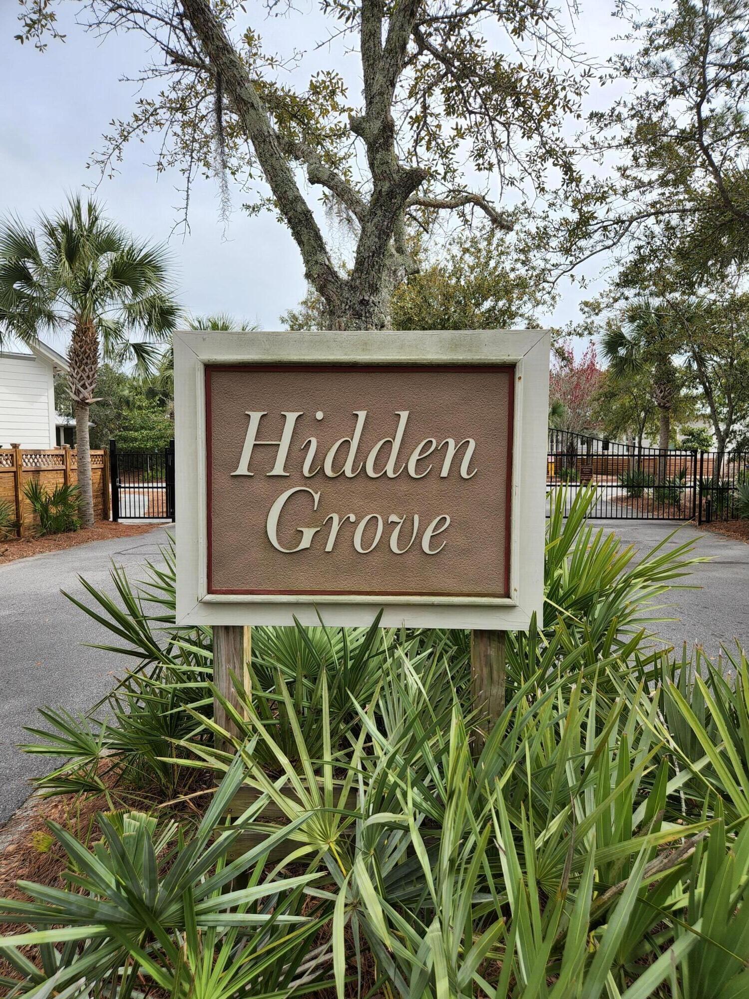HIDDEN GROVE - Land