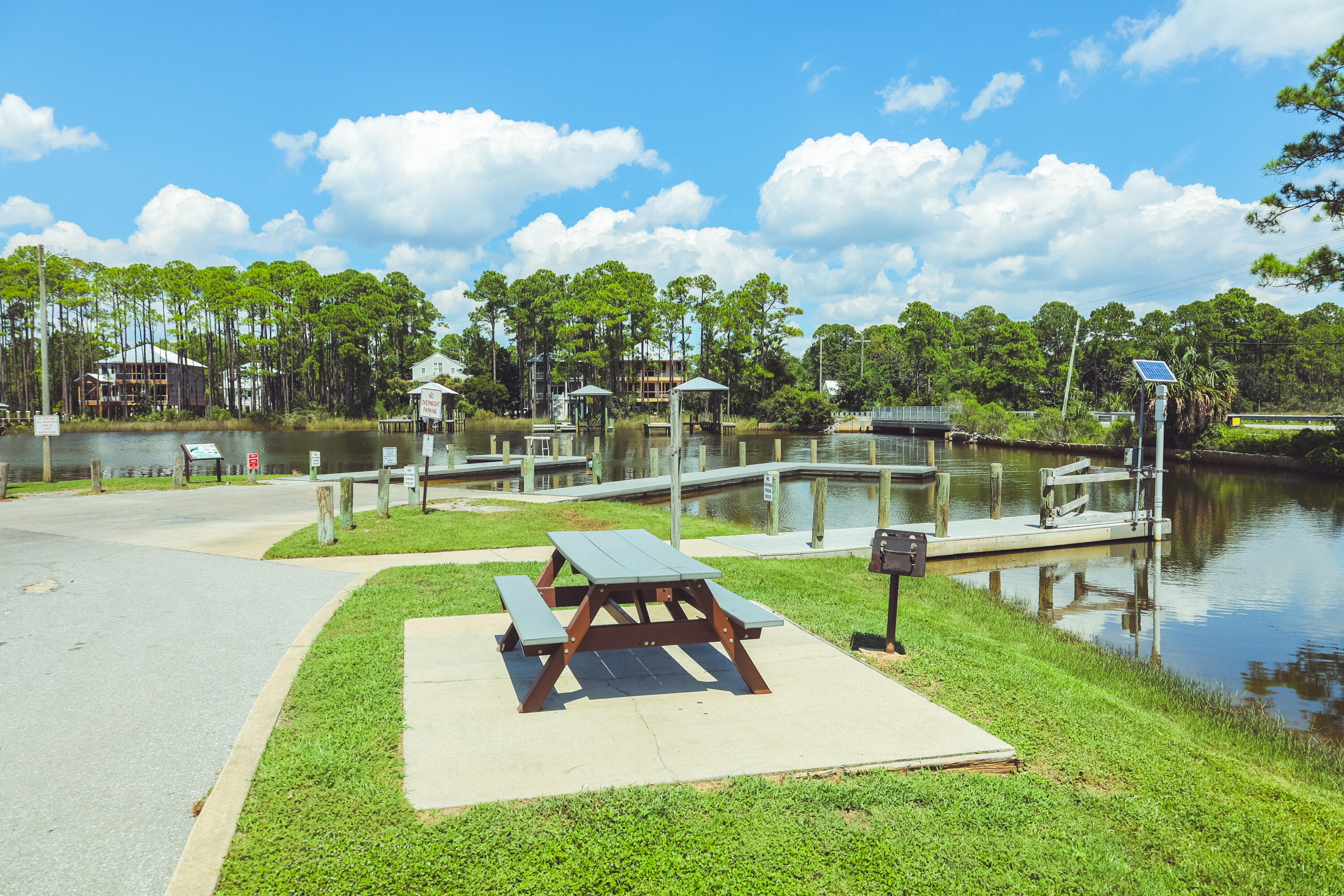 Cessna Village - Residential