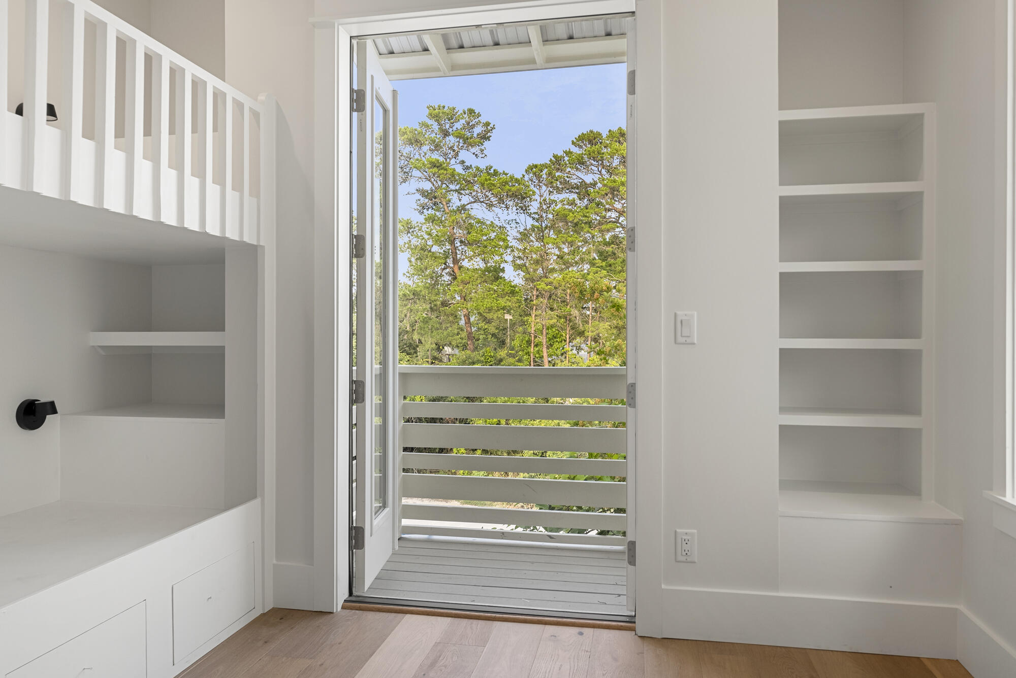 DALTON UNREC - Residential