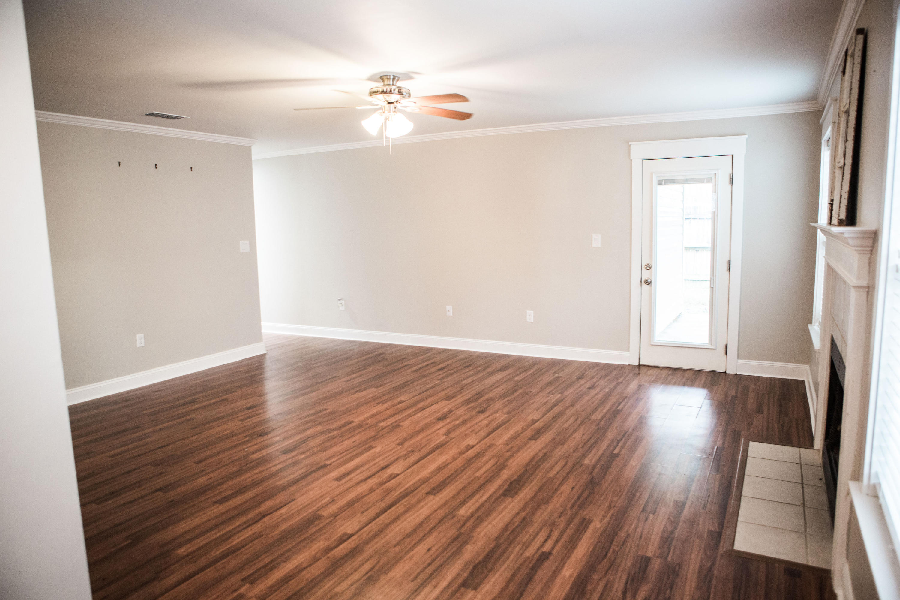 SADDLE CREEK - Residential