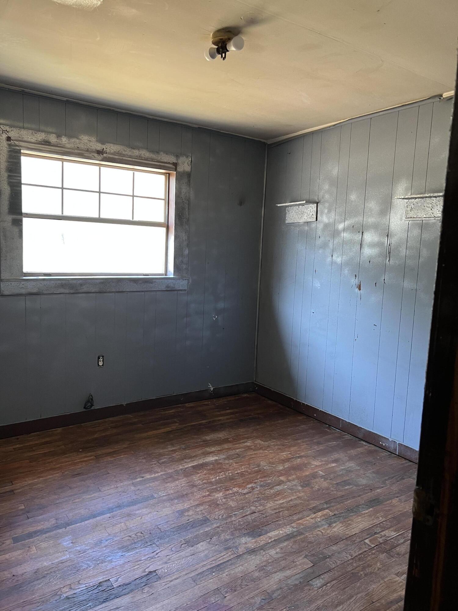 LOT 1 & 2 BLOCK 85 17-3N-23-2490-0085-0010 AND 
 17-3N-23-2490-0085-0020 - Residential