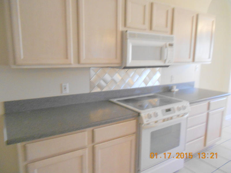NORTH RIDGE CREEK S/D 1ST ADDN - Residential Lease