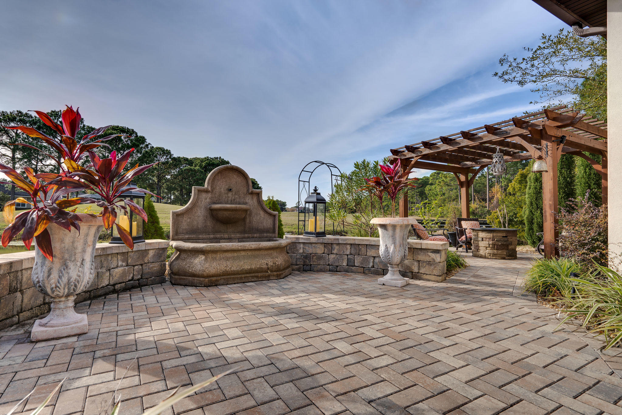 EMERALD BAY PH 1A - Residential