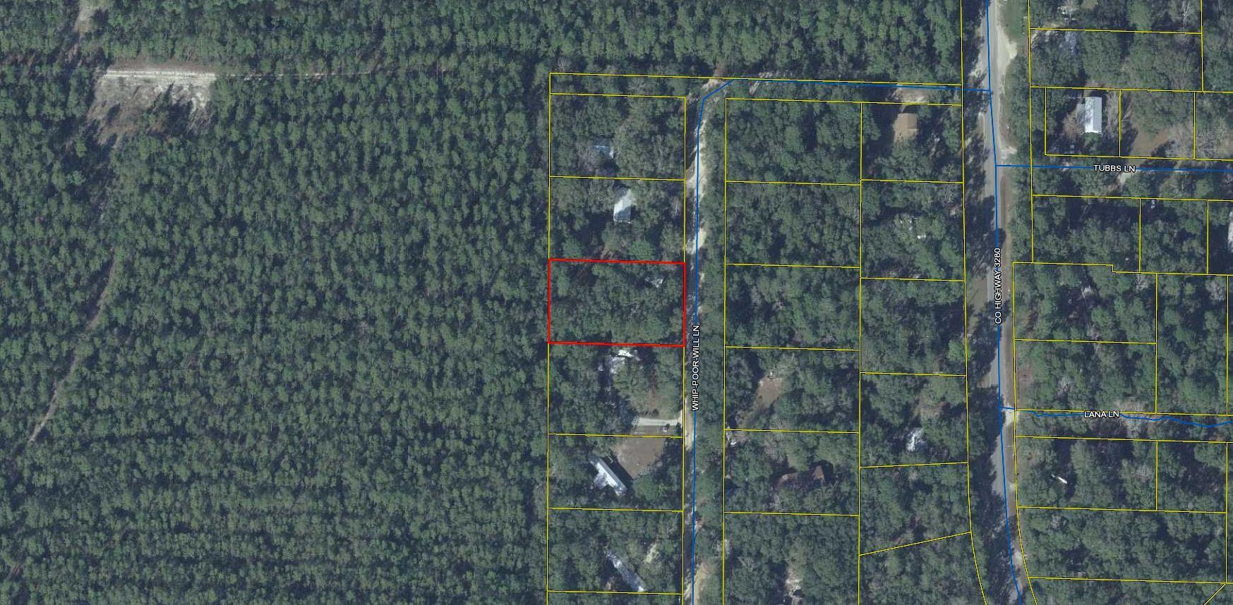 This property has an older mobile home on the property. No value given to the home. Great lot for you to build your new home or manufactured home. Electric, city water and septic already in place.