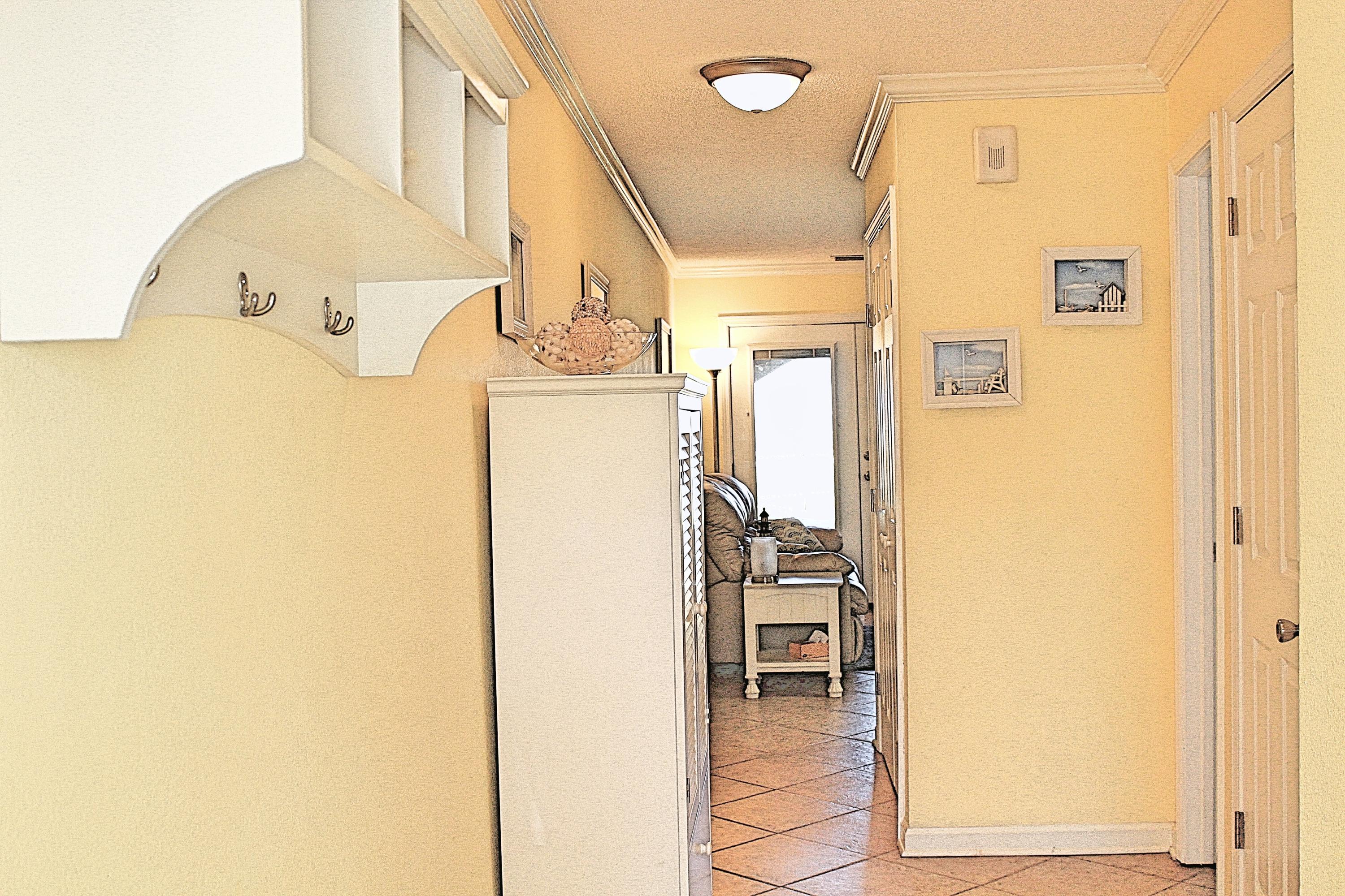 SAFE HARBOUR VILLAGE CONDO - Residential