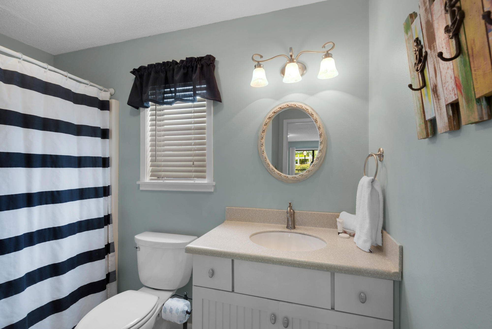 BEACHWOOD VILLAS CONDO - Residential