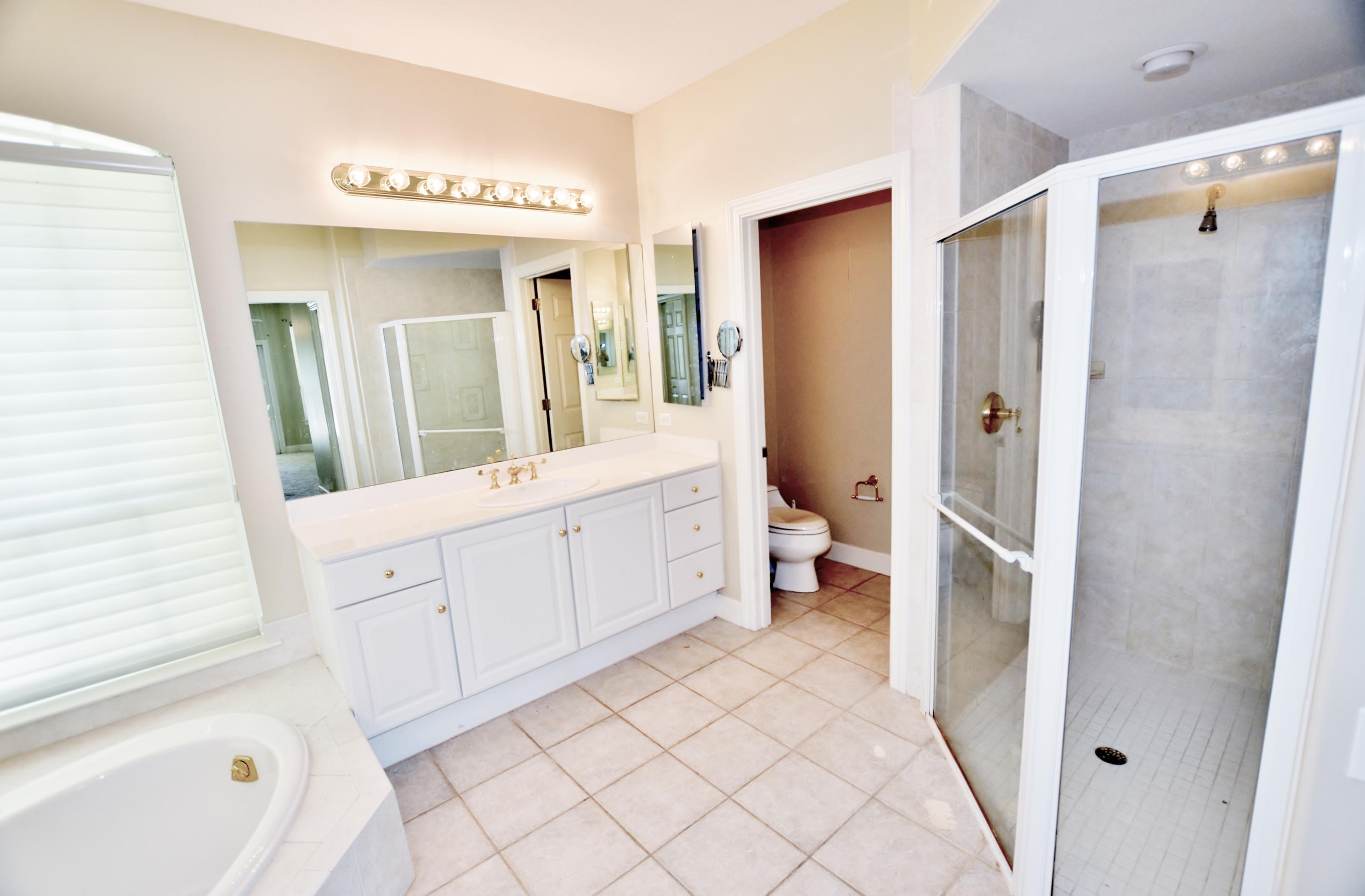 BAY GROVE - Residential Lease