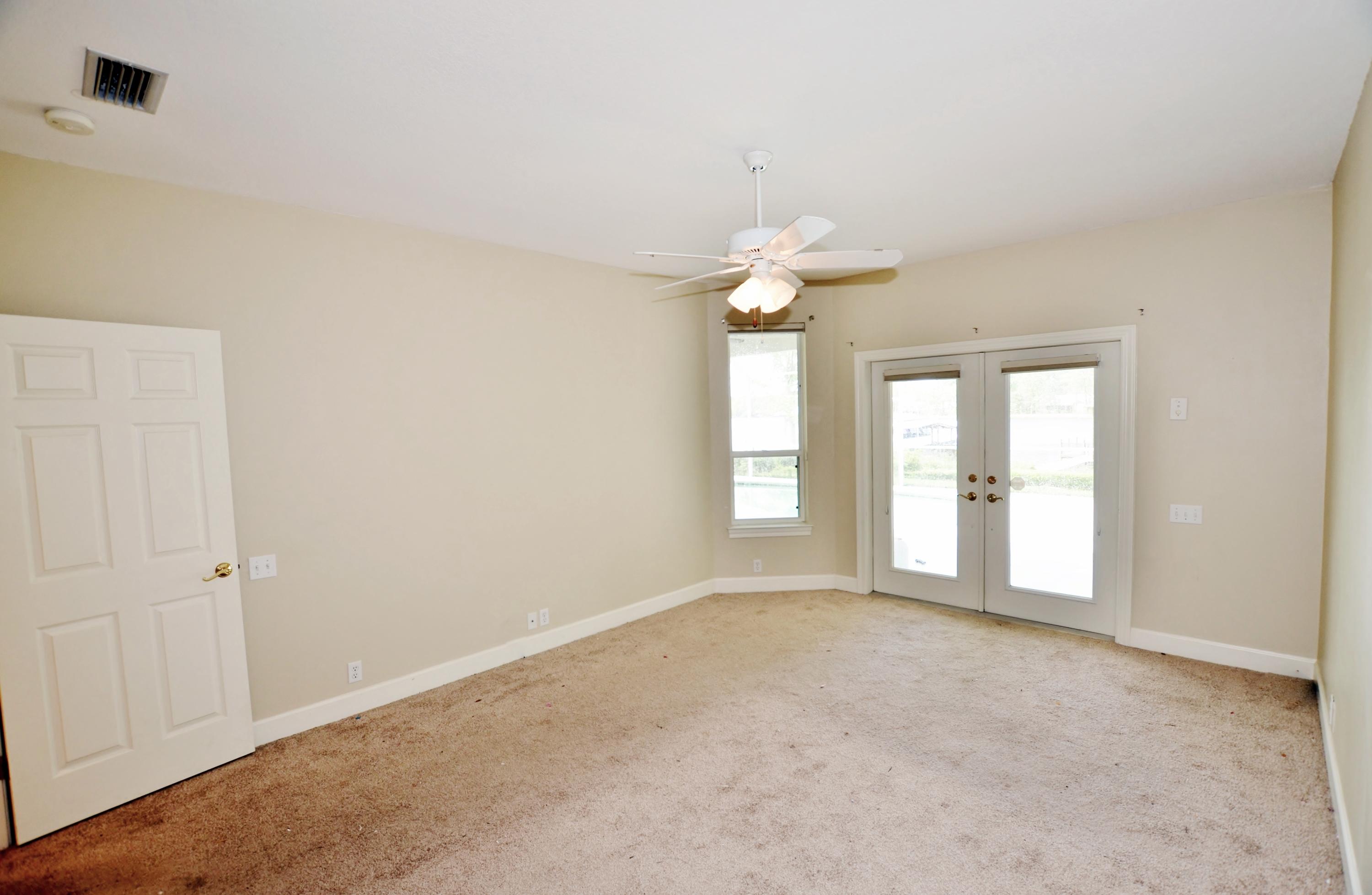 BAY GROVE - Residential Lease