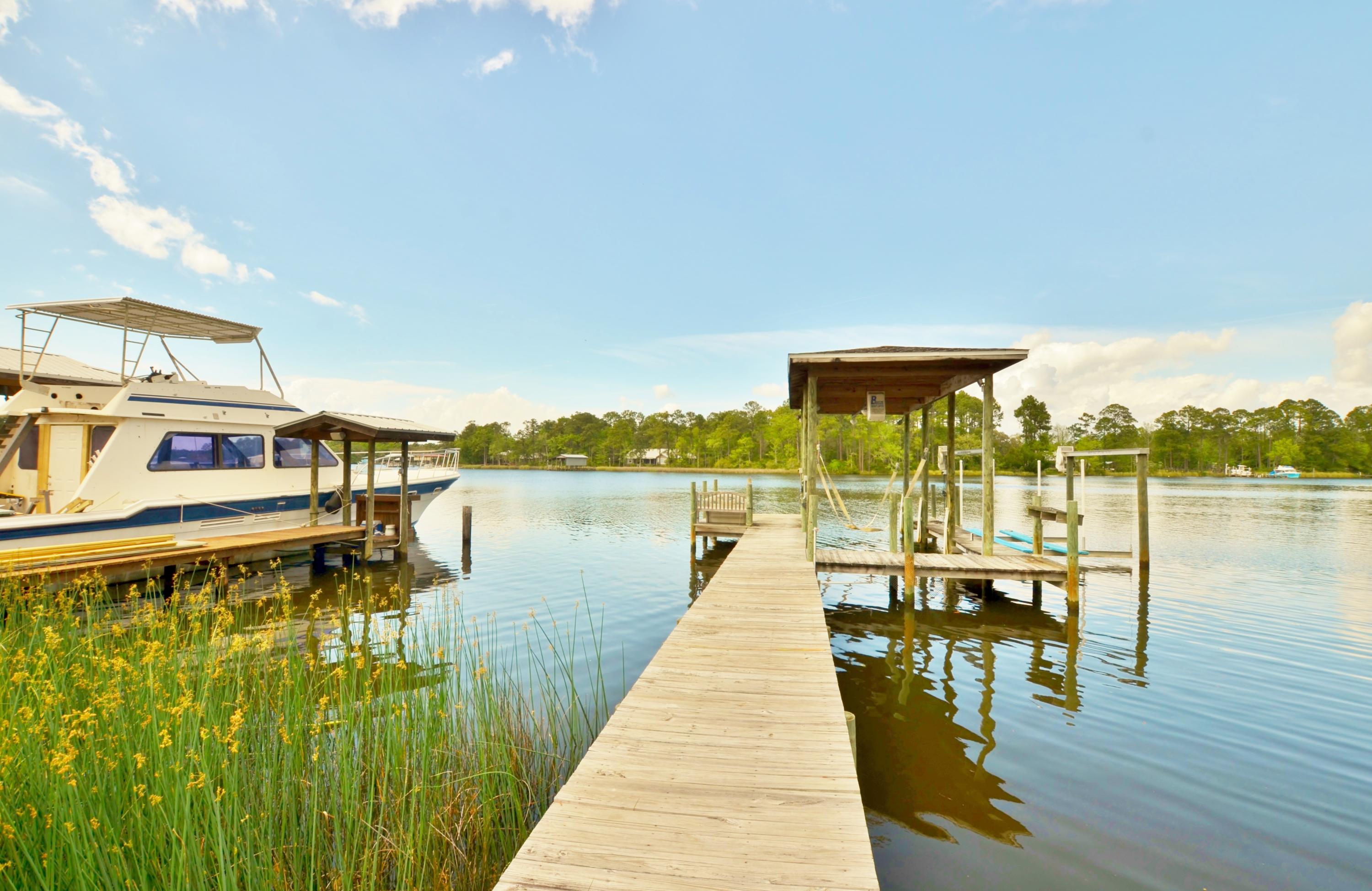 BAY GROVE - Residential Lease