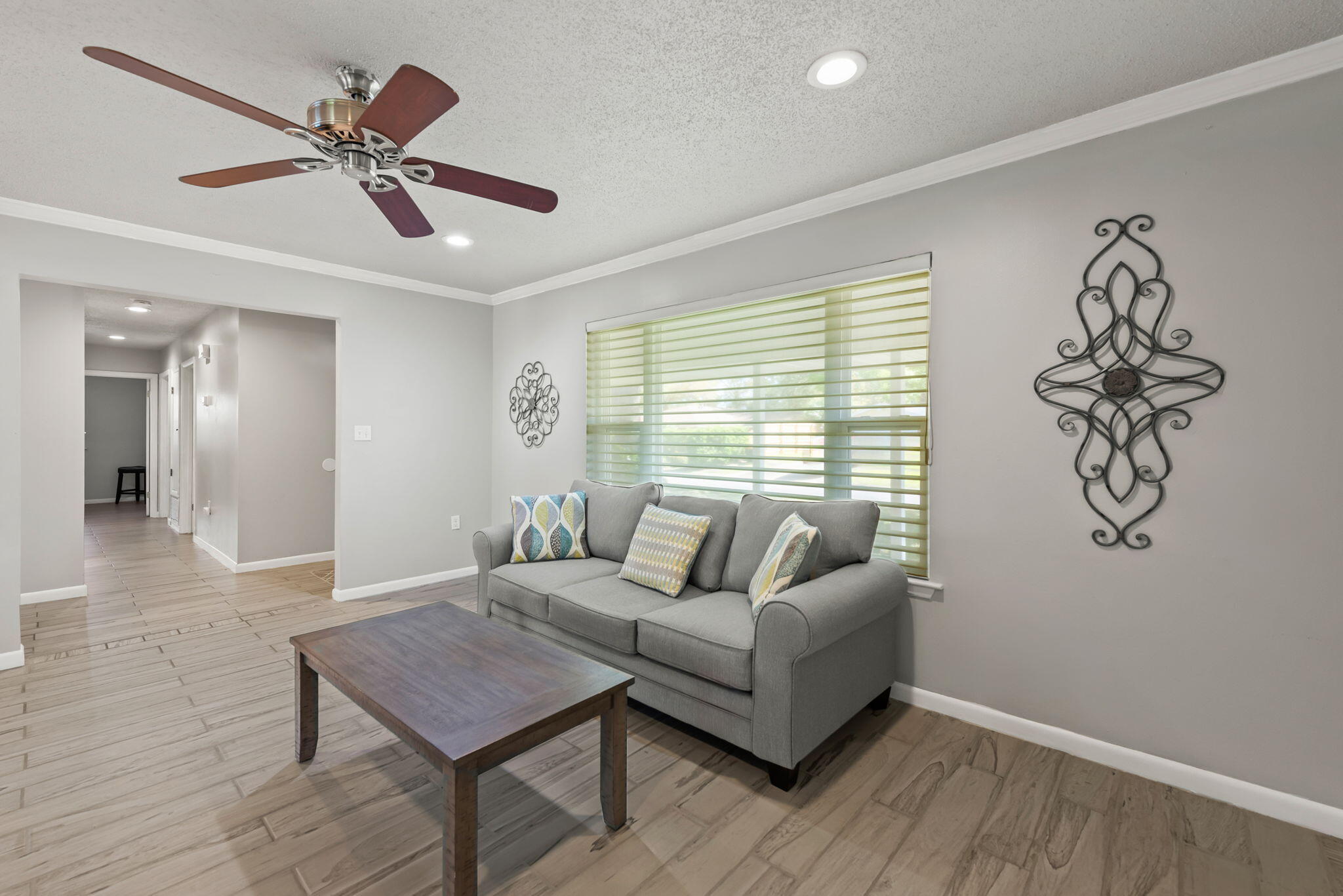 COUNTRY CLUB ESTATES 1ST ADDN - Residential