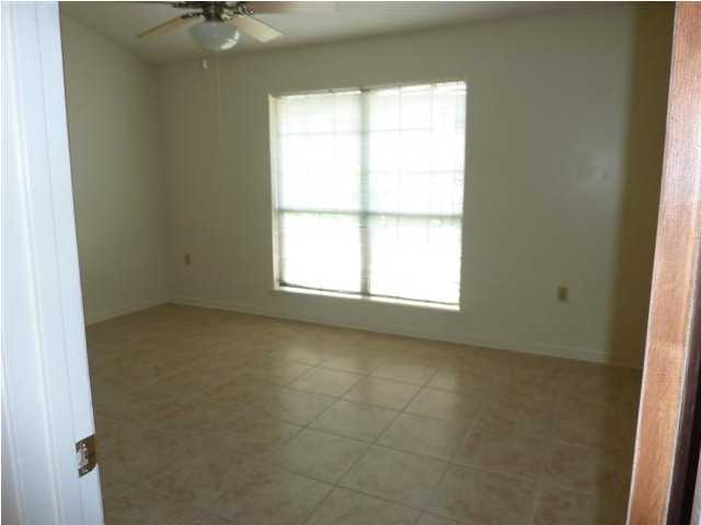 DOWNTOWNER - Residential Lease