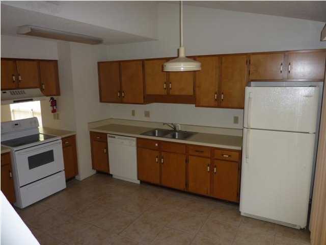 DOWNTOWNER - Residential Lease