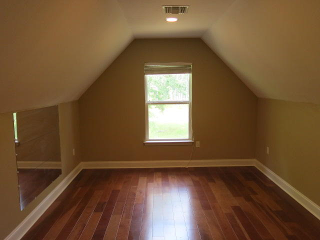 THE OAKS - Residential Lease