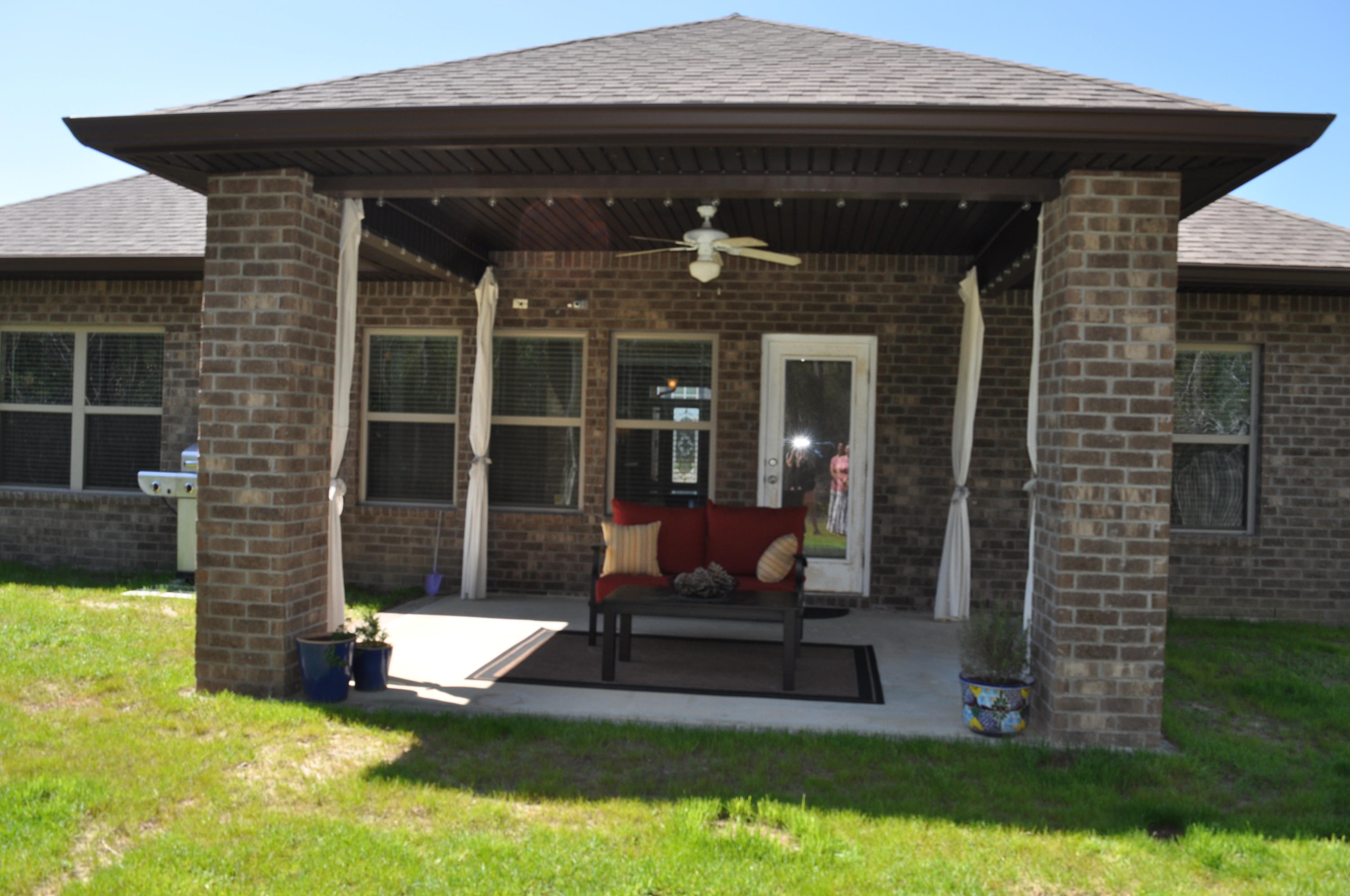 DRIFTWOOD ESTATES - Residential Lease