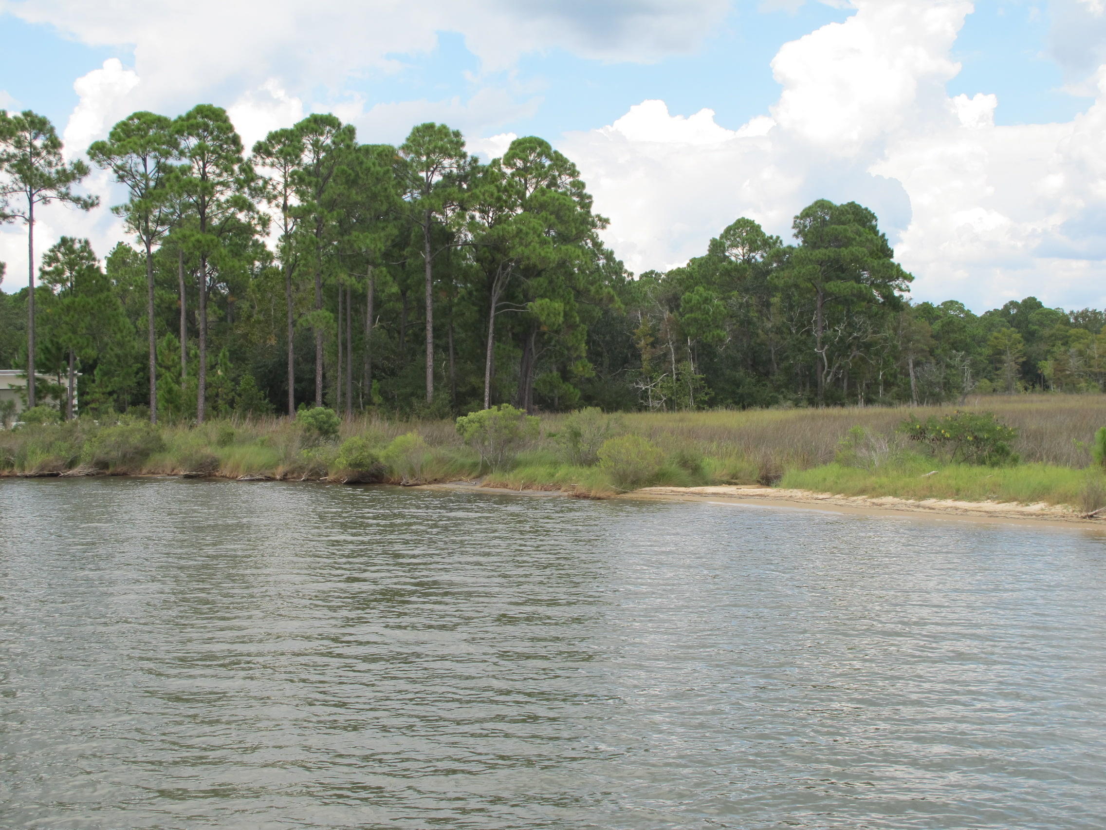 BAY HARBOUR - Land