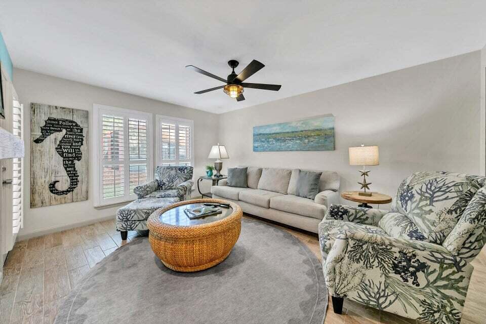 Great 2 bedroom/2bath with bonus room that can be used as a bunk room, playroom or office. This townhome features an updated decor, ceramic tile, luxury vinyl flooring, new wash/dryer, and new hot water heater. Tops'l Resort is a hidden gem on the Emerald Coast with 52 gated private acres., 600 feet of private beach, restaurants as well as world class tennis and fitness center with indoor/outdoor pool.
Perfect for a second home or vacation rental. 
All dimensions to be verified by the buyer.