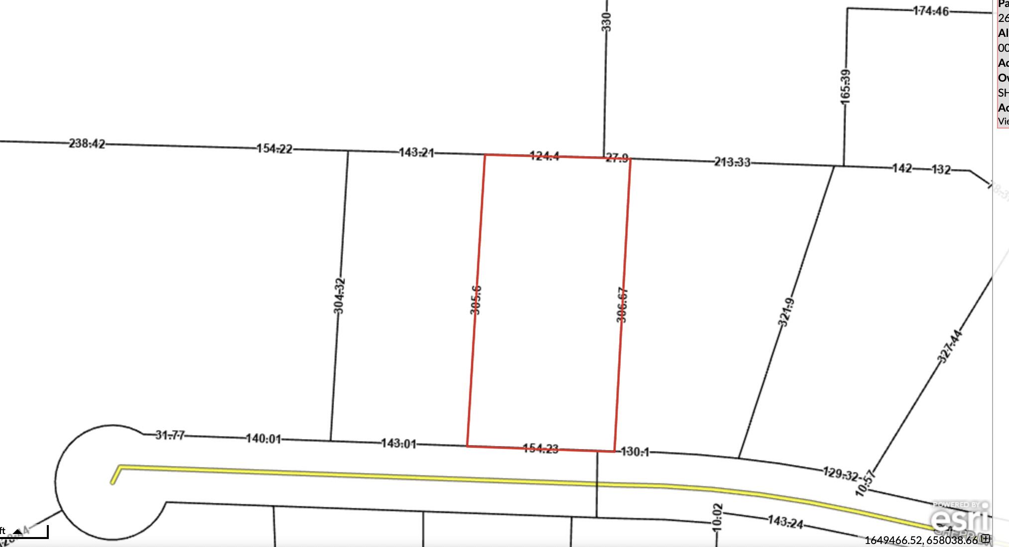 This beautiful 1.05-acre vacant lot on Shepp Drive in Chipley, Florida, offers a rare opportunity to build your dream home or invest in a spacious property surrounded by nature. Nestled in a peaceful, rural setting, this expansive lot provides plenty of room for privacy while being conveniently located near the amenities of downtown Chipley. With easy access to major highways and local attractions, including parks, lakes, and recreational areas, this land is perfect for those seeking tranquility without sacrificing convenience. Whether you're looking to build a custom home, create a weekend getaway, or hold the property for future investment, this parcel on Shepp Drive is full of potential.