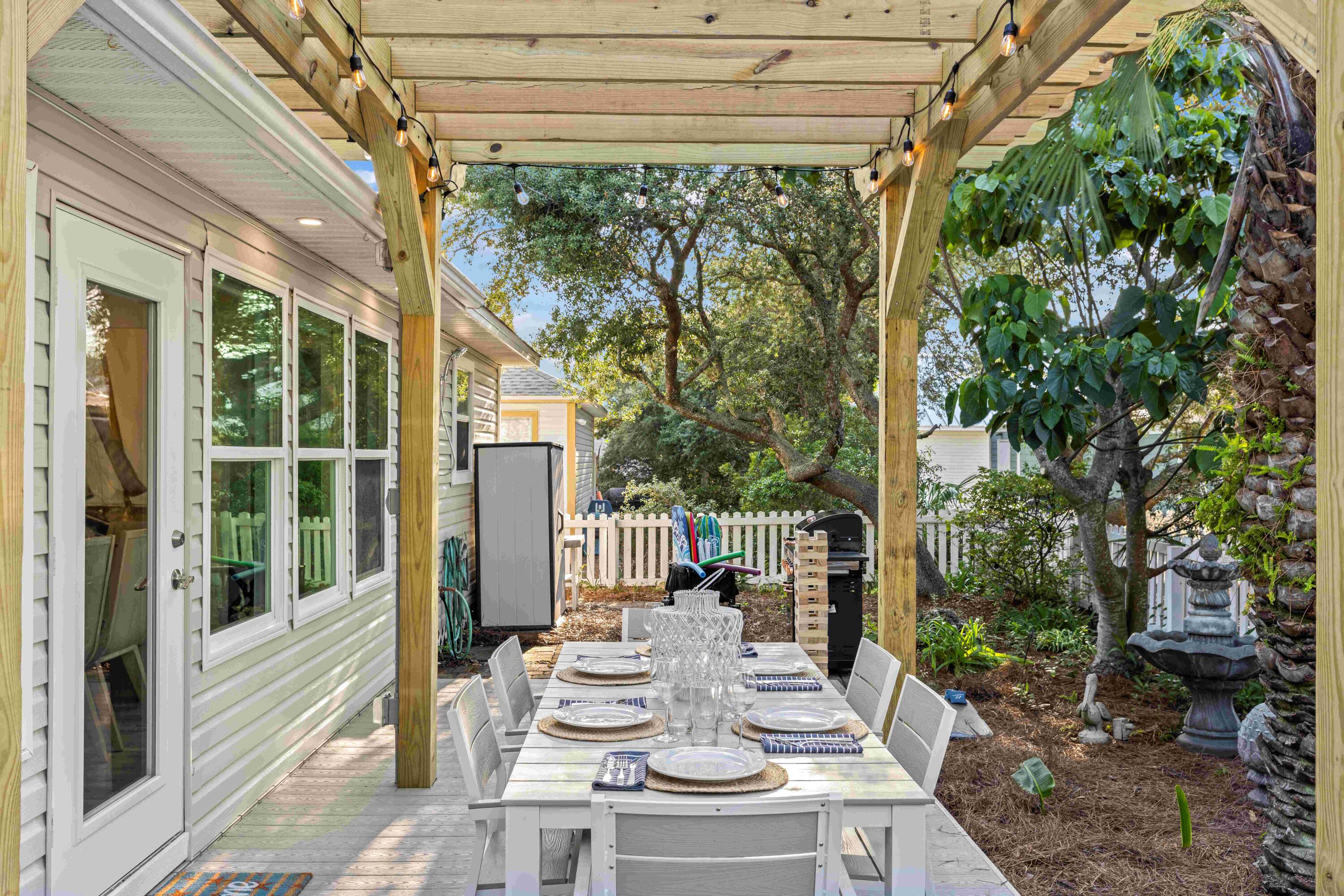 CRYSTAL BEACH COTTAGES PH 2 - Residential