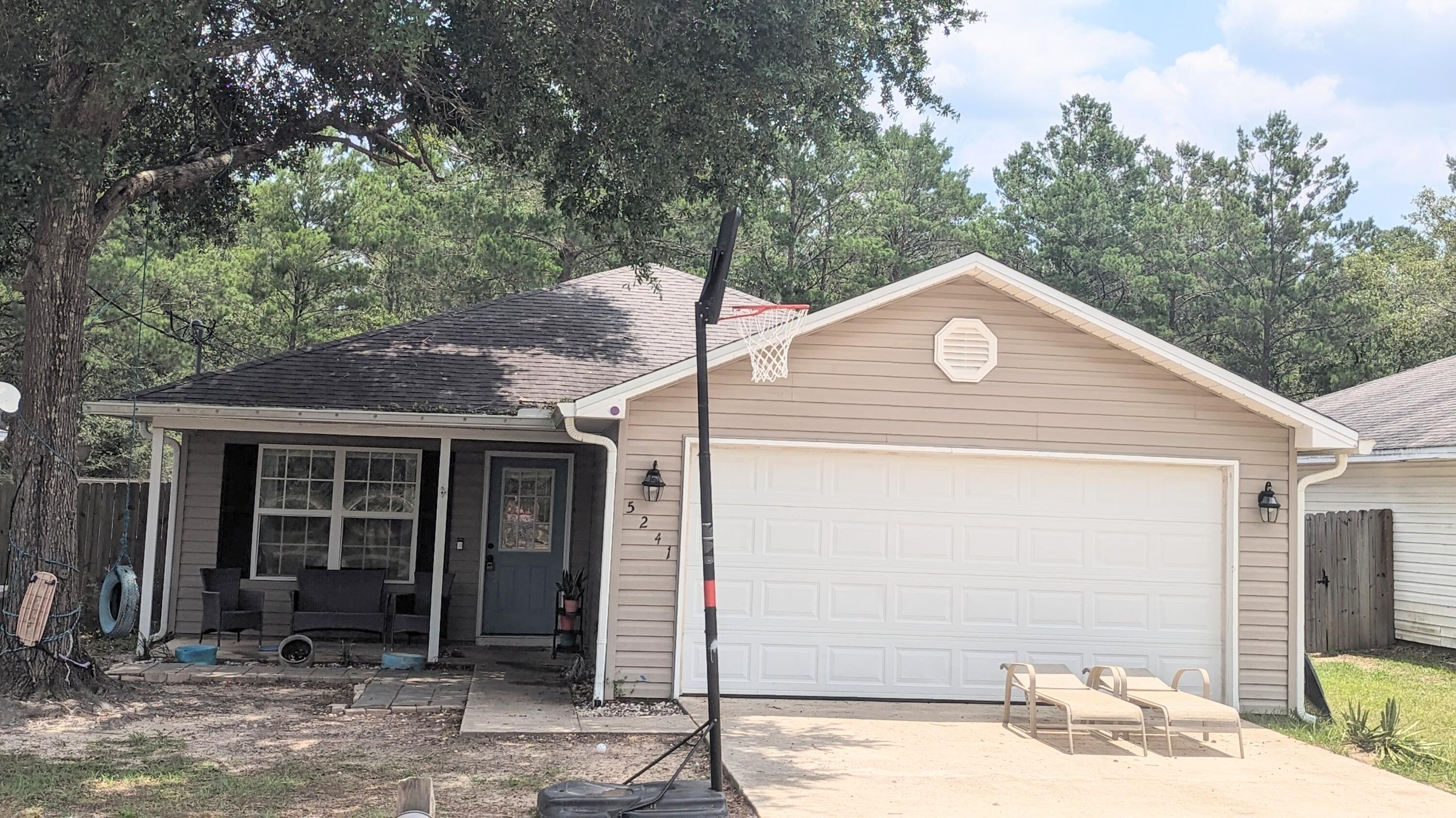 HOLLY GROVE SOUTH - Residential