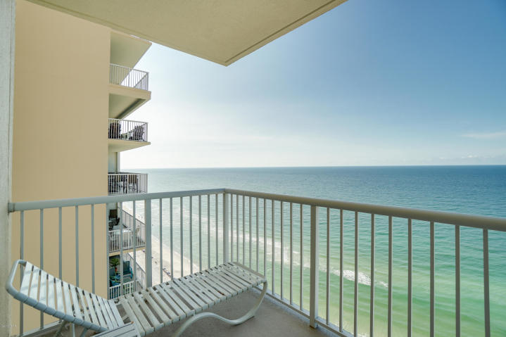 MAJESTIC BEACH TOWERS I - Residential