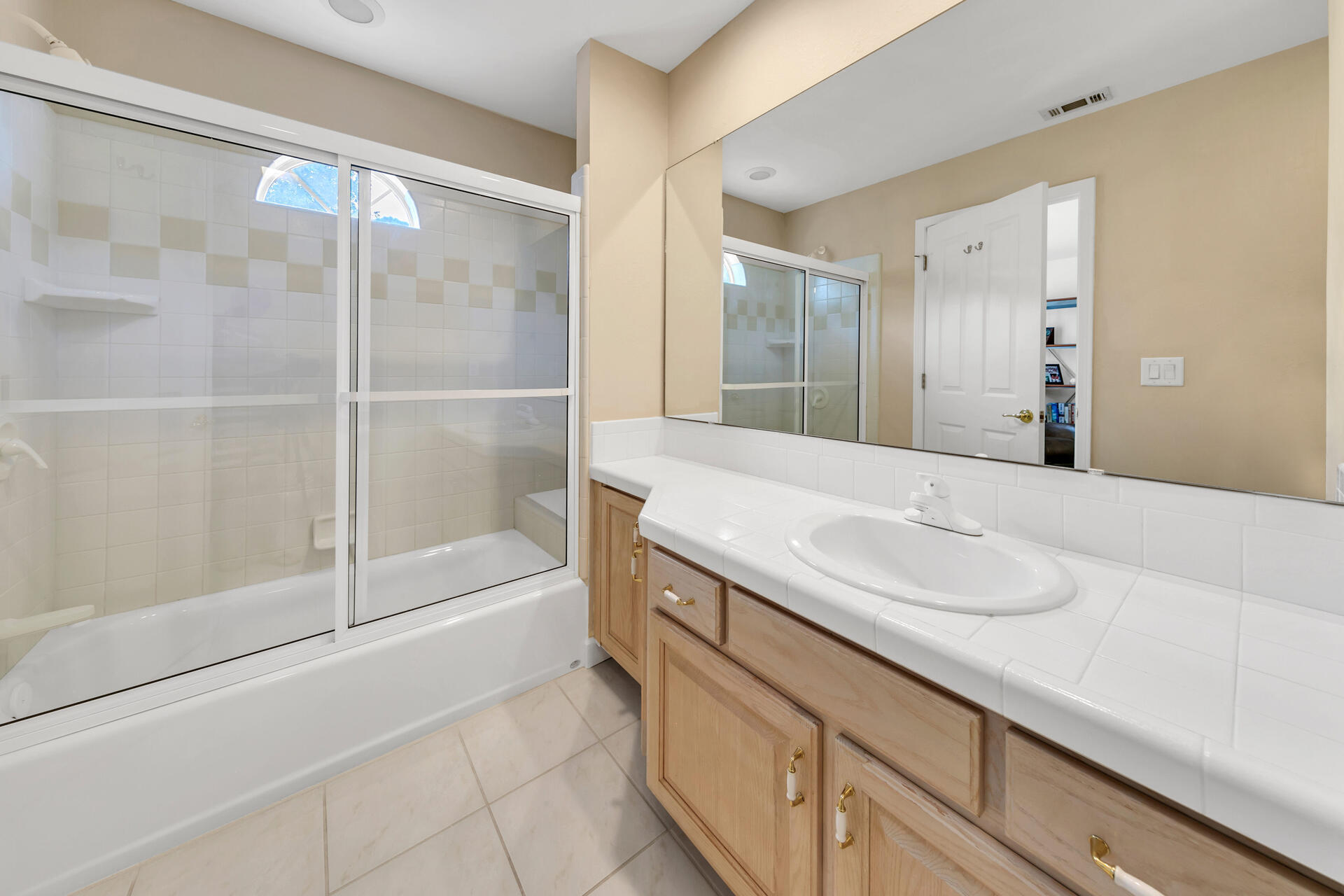 SOUTHWIND II - Residential