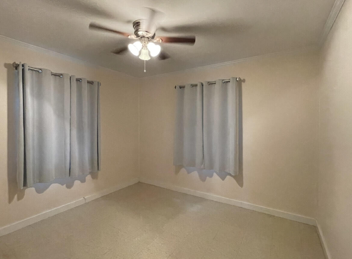 METES & BOUNDS - Residential Lease
