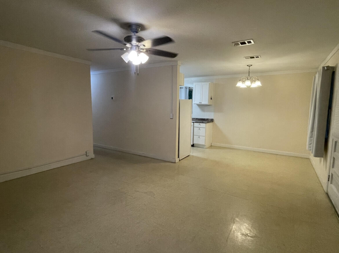METES & BOUNDS - Residential Lease