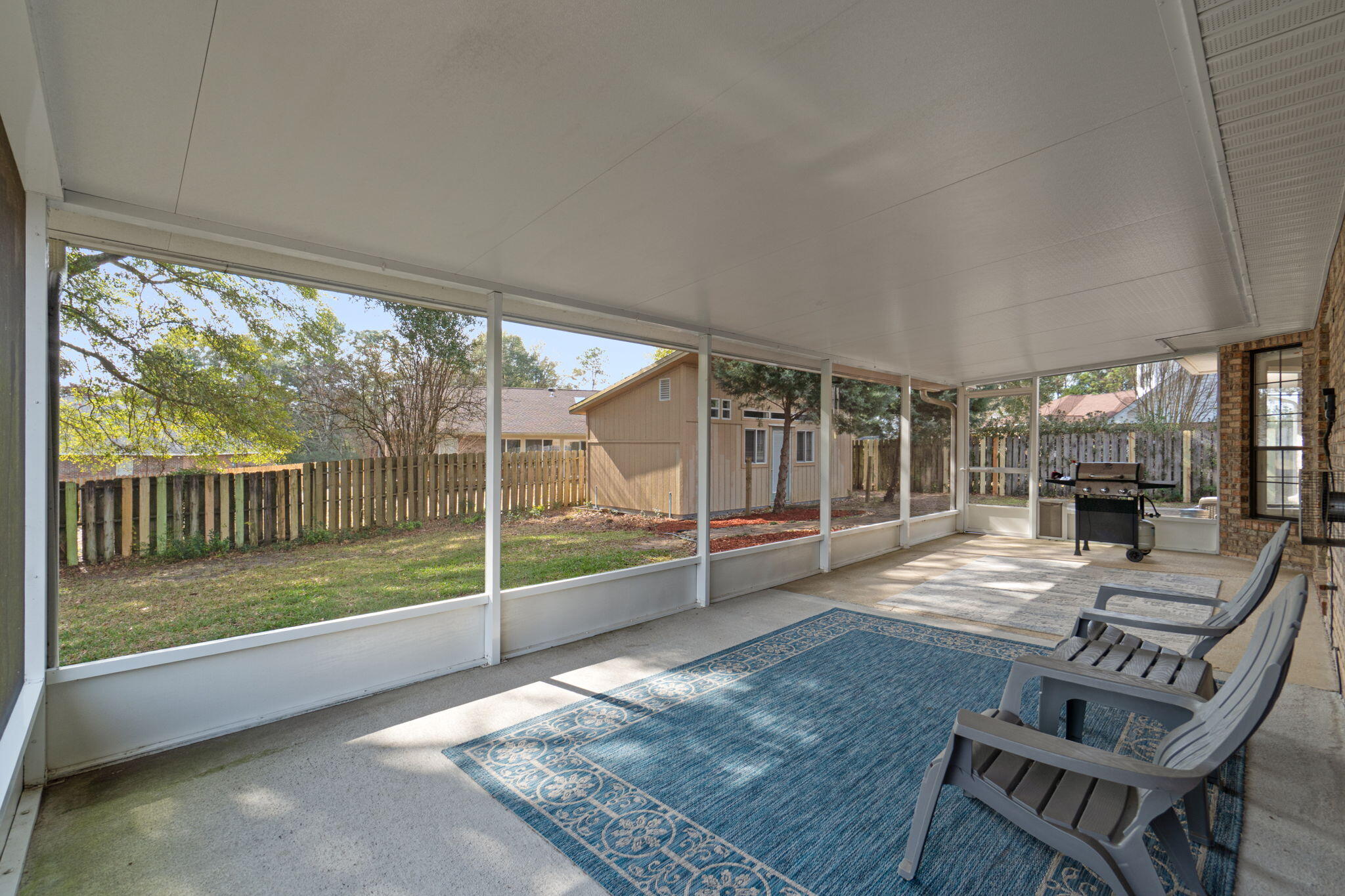 LAKESIDE EAST - Residential