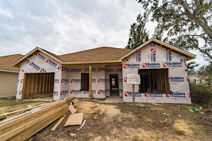 NO RECORDED SUBDIVISION - Residential