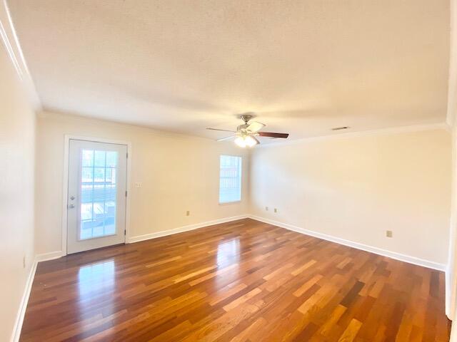FOXWOOD ESTATES 1 - Residential Lease