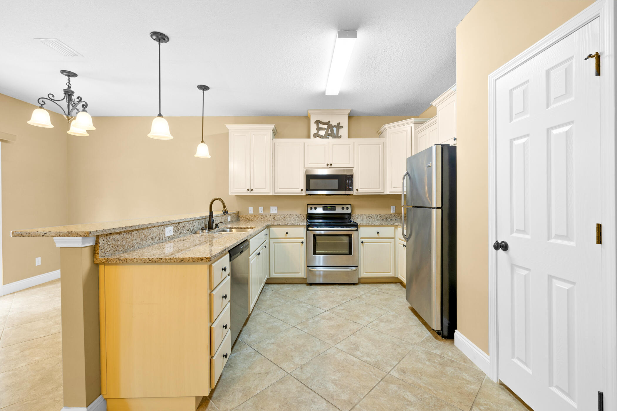 Annabella's Townhouse - Residential