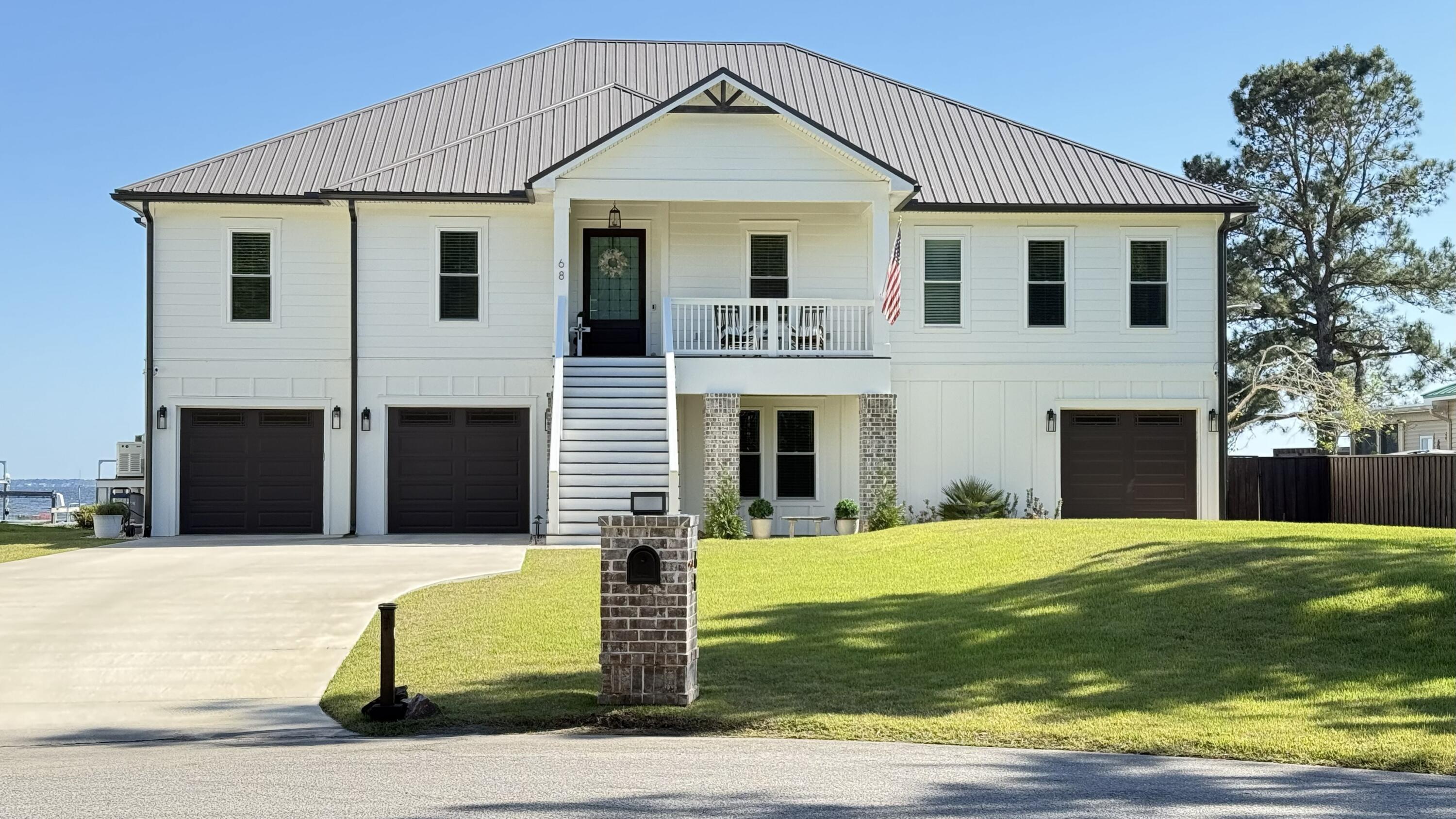 DOLPHIN COVE ESTATES T/H - Residential