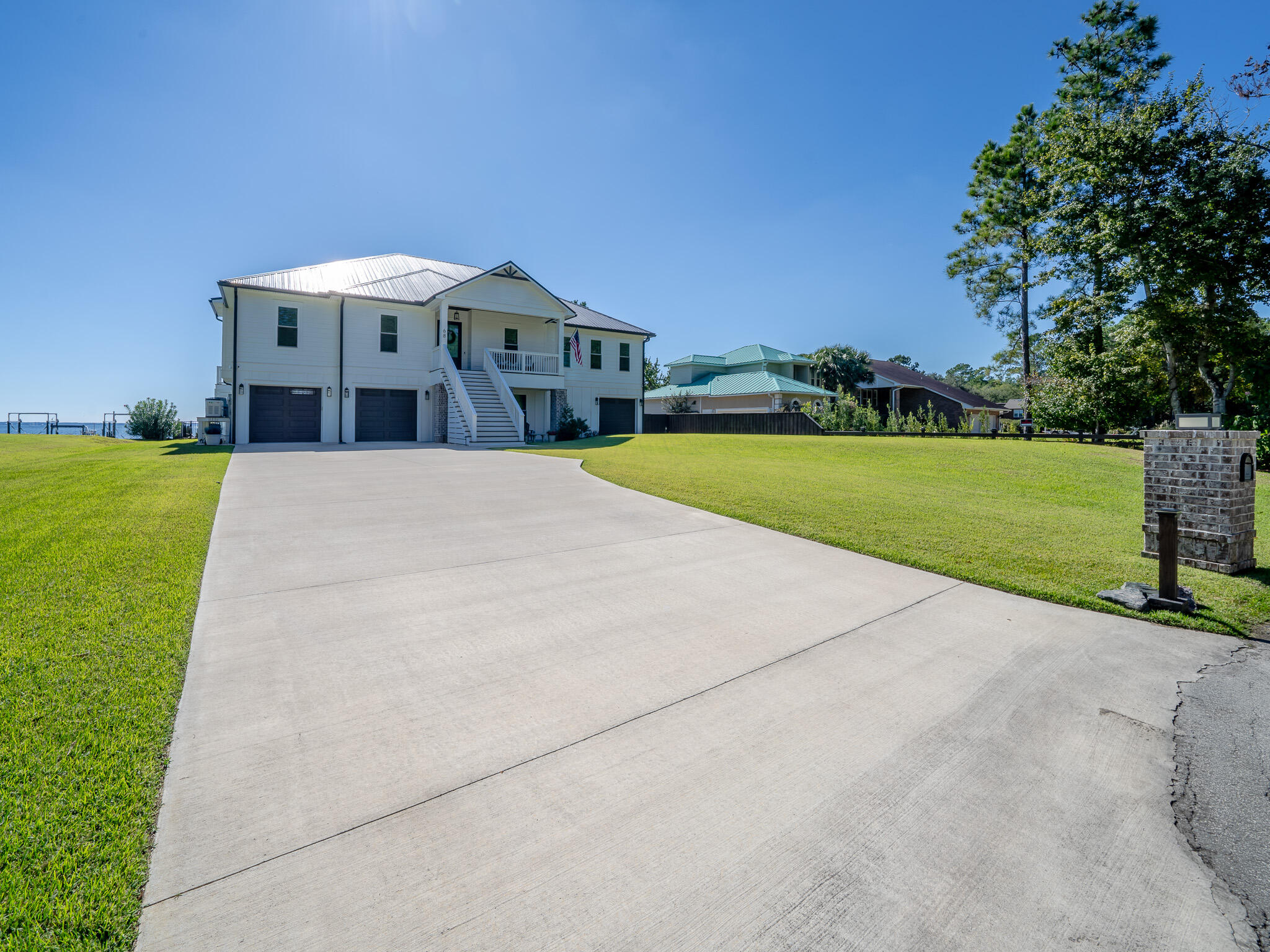 DOLPHIN COVE ESTATES T/H - Residential