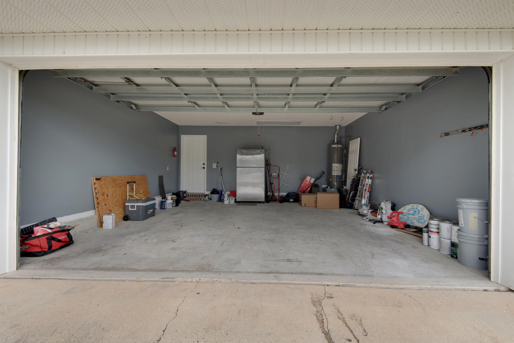 CHEROKEE BEND S/D PH 2 - Residential Lease